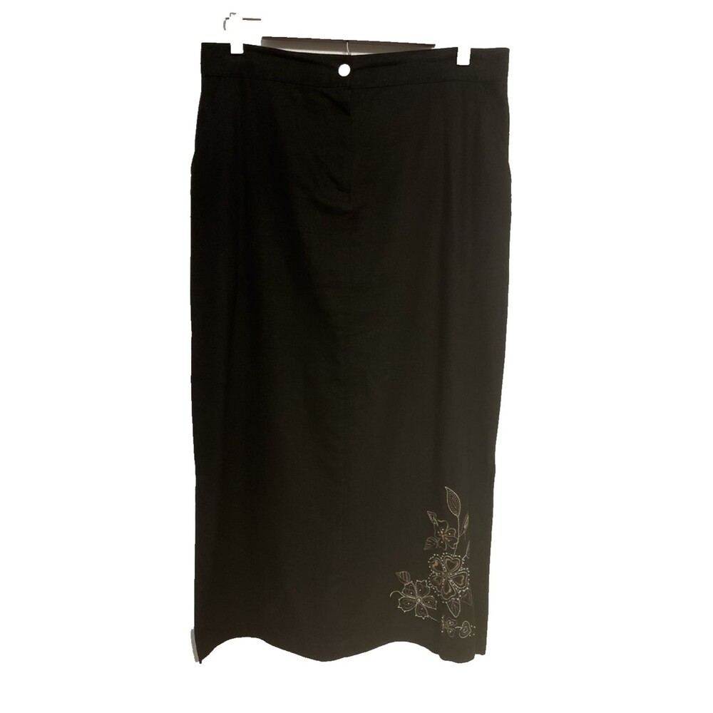 Alfred Dunner Black Linen Blend Midi Skirt Size 10 Embroidered Floral Hem Pocket